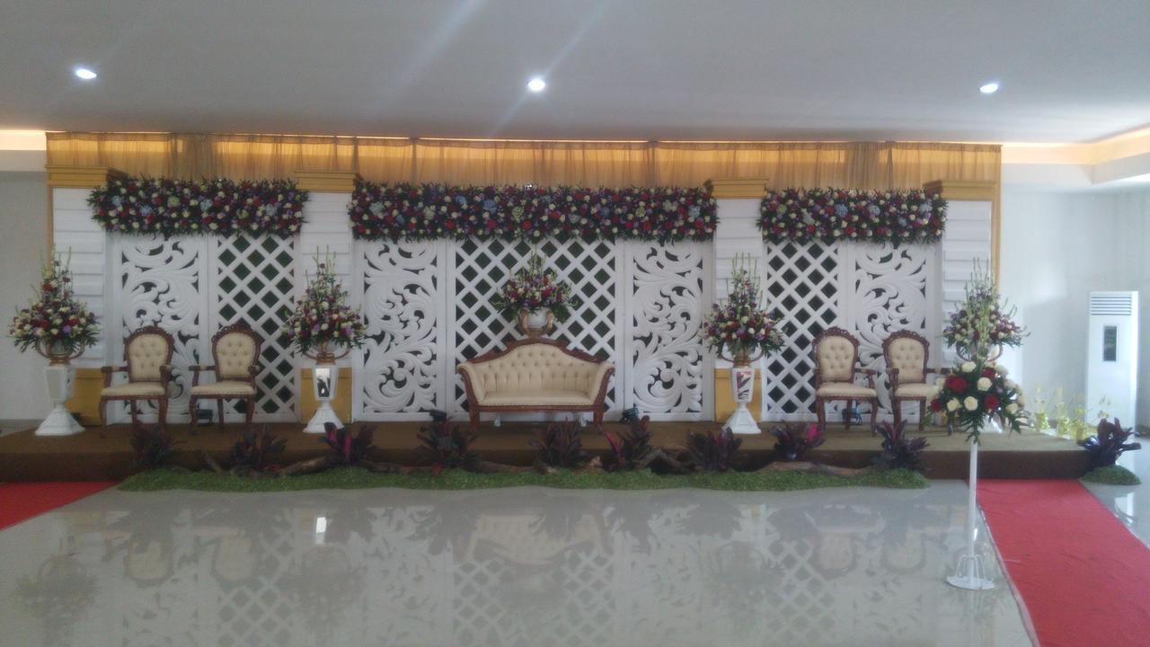Hotel Transit Pasuruan Kültér fotó